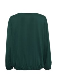 Tamnozeleni top dugih rukava od mekanog tkanja. Ima okrugli izrez, skupljene manžete i prišiveni rub. Glatki, minimalan dizajn.