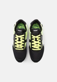 Puma Sneakers - black