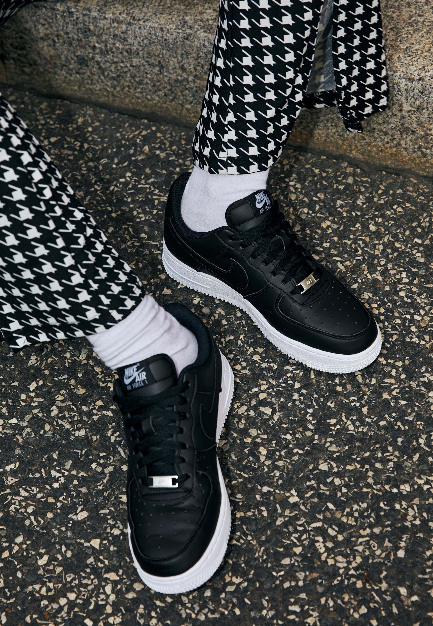 Nike Sportswear AIR FORCE 1 - Sneakers laag - black/white/metalllic  silver/Zwart - Zalando.nl