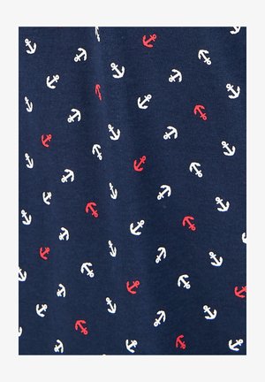 Marineblauwe stof t-shirt met een verspreid patroon van witte en rode ankers. Zachte textuur, casual ontwerp en lichtgewicht materiaal.