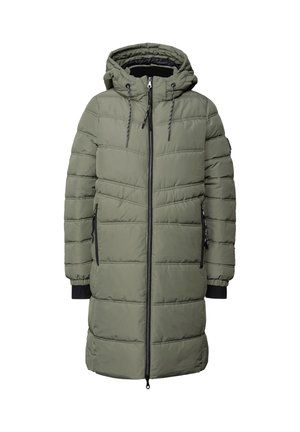 Manteau long matelassé en vert olive, avec capuche, fermeture éclair à l'avant, poches latérales et poignets côtelés. Motif matelassé texturé sur toute la surface.