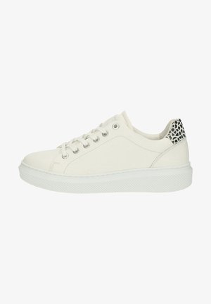 Bullboxer Trainers - whit