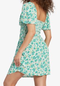 Billabong Vestido informal - green