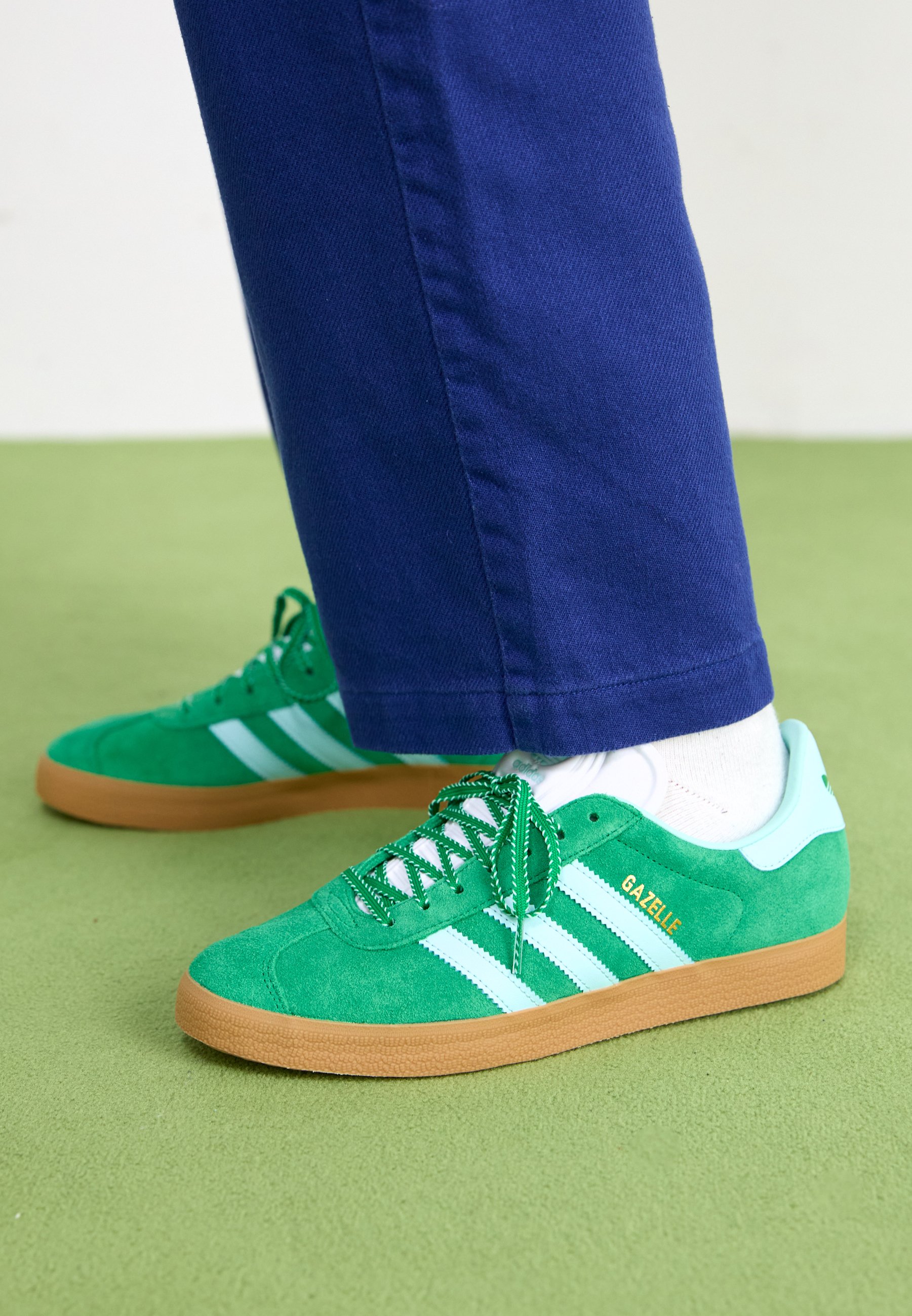 adidas gazelle w