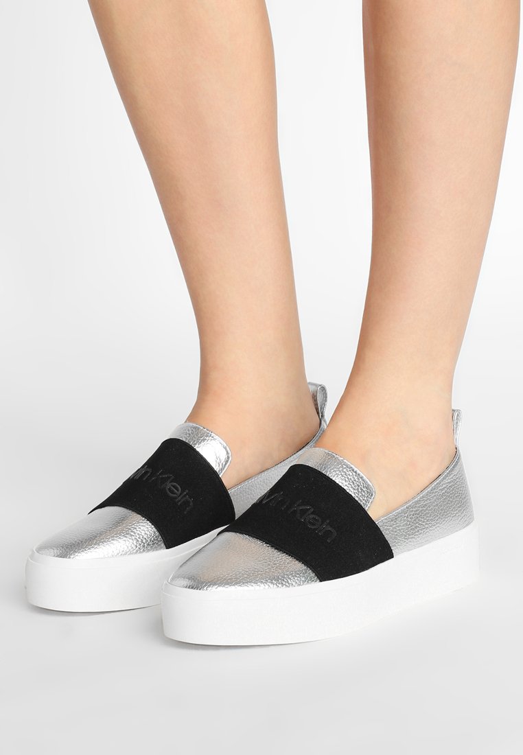 calvin klein jacinta slip on