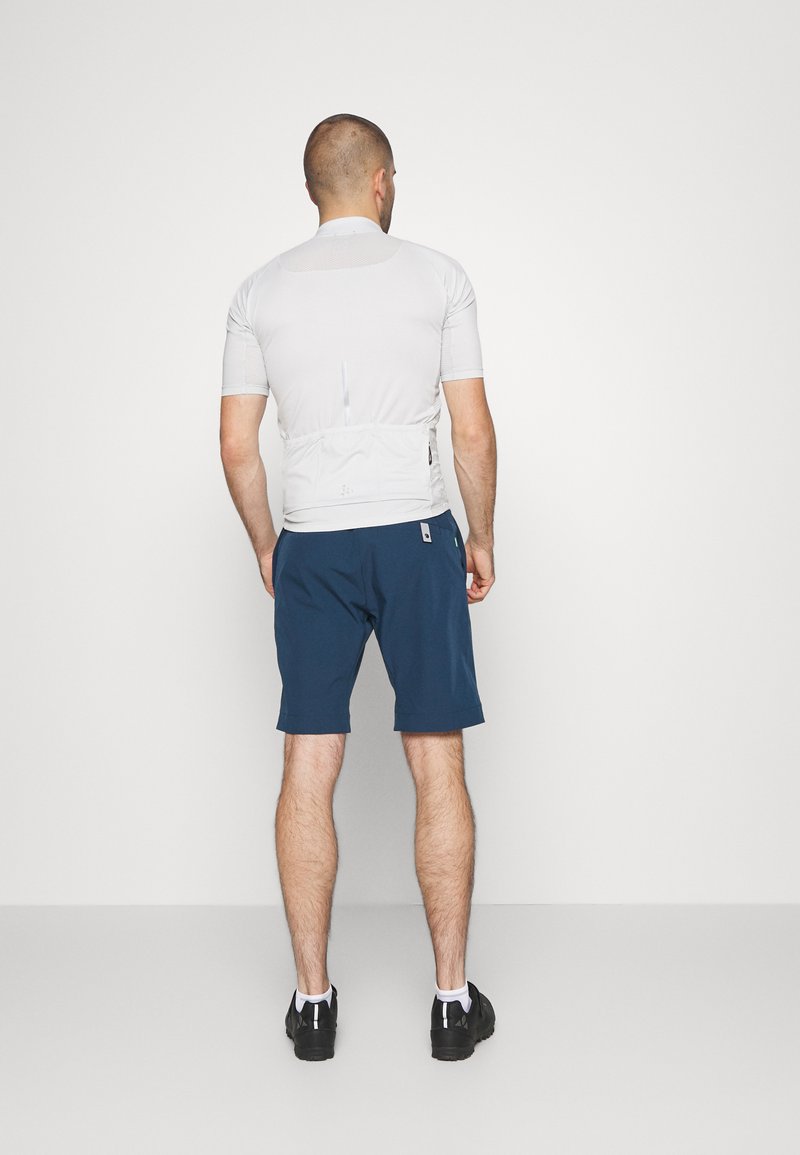 Herren Shirts | Vaude MENS CYCLIST SHORTS kurze Sporthose dark sea/blau - TB85753 Herren Shirts | Vaude MENS CYCLIST SHORTS kurze Sporthose dark sea/blau - TB85753