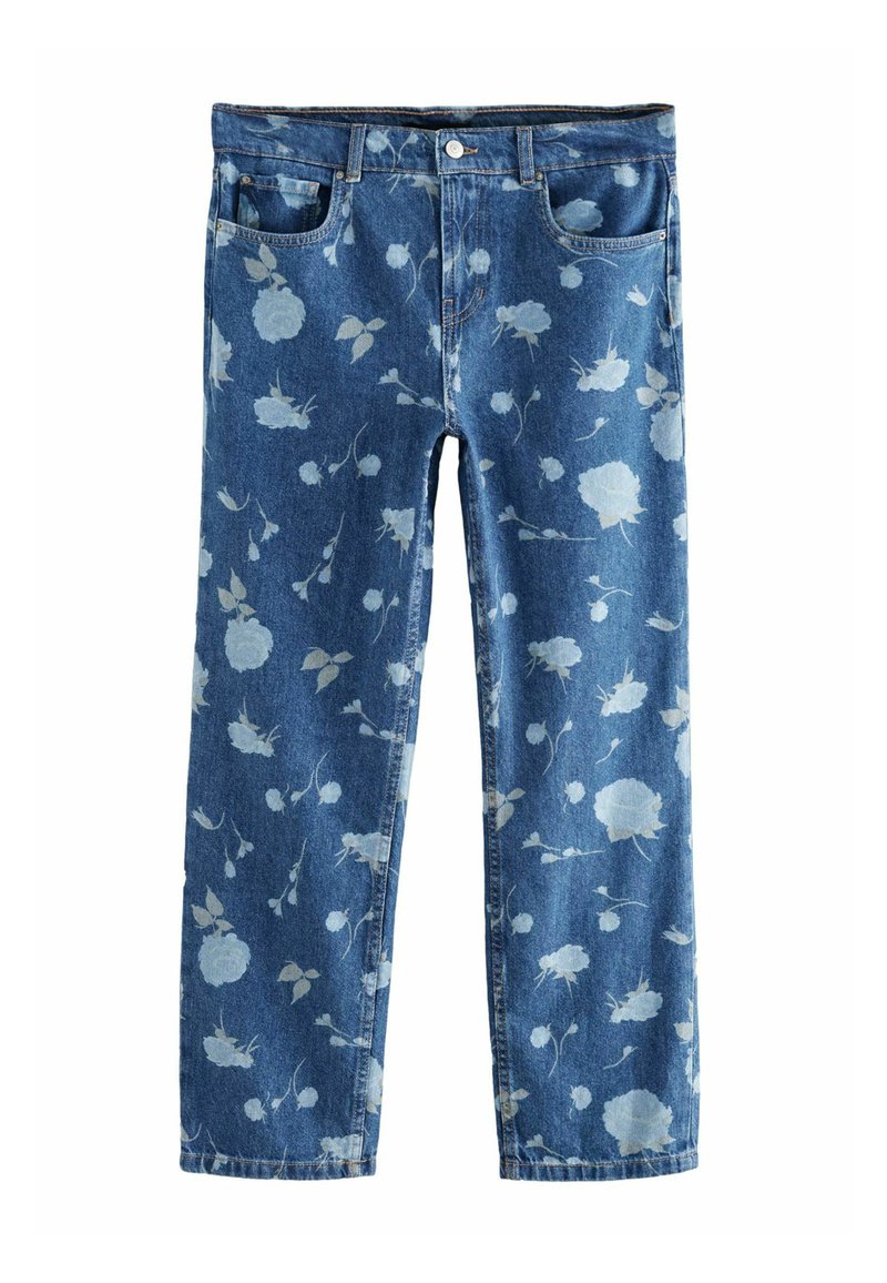 Vaqueros de denim con un estampado floral azul. Presentan cinco bolsillos, pasadores para cinturón y un cierre de botón. La tela es texturizada y de peso medio.