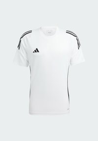 T-shirt de sport blanc avec des rayures et des accents noirs sur les côtés. Manches courtes, col rond, fabriqué en matériau respirant. Logo Adidas sur la poitrine.