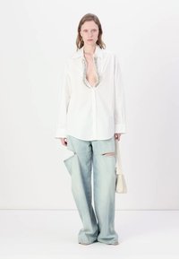 Thumbnail Image 2