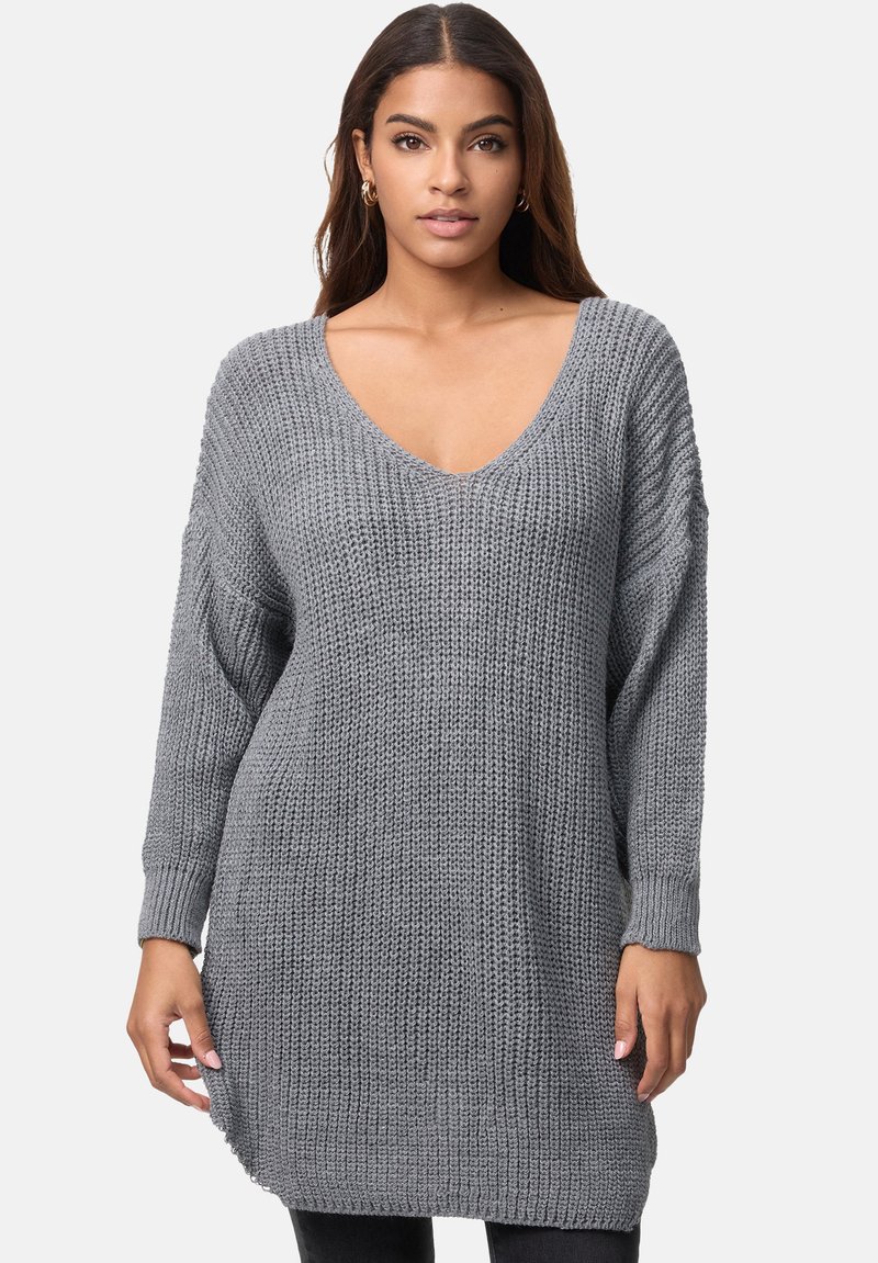 Maglione grigio lavorato a maglia con scollo a V, maniche lunghe e vestibilità ampia; tessuto strutturato e spalle scese; polsini e orlo a costine.