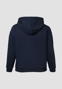 Marineblauwe hoodie met een ontspannen pasvorm, voorzien van een kangoeroezak en ribgebreide boorden. Gemaakt van een zachte katoenmix.