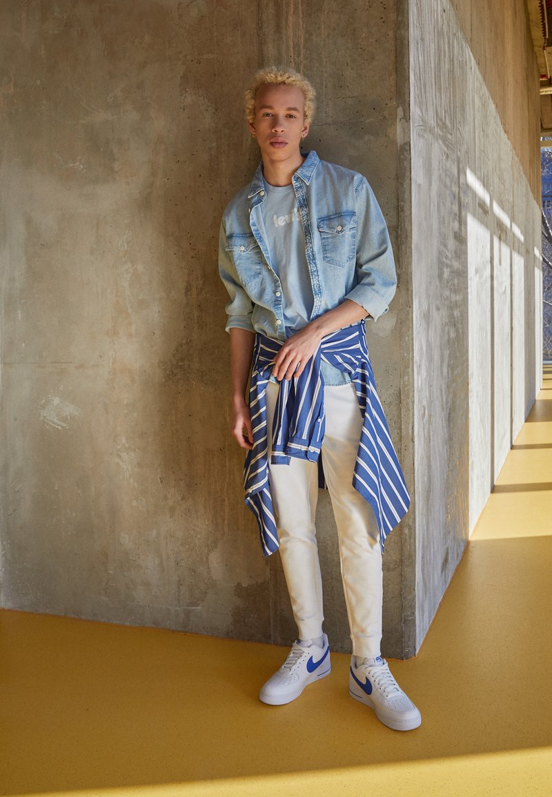 Levi's® RELAXED WESTERN - Camisa - blue icy