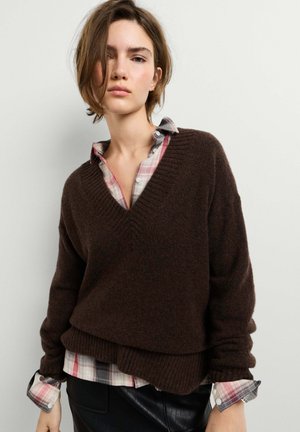 Pepe Jeans, PEPE JEANS JUMPER ASHLEY V NECK - Jersey de punto - trail brown