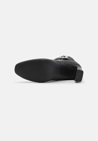 Anna Field Bottines à talons hauts - black