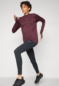 ASICS ROAD HIGH WAIST - Vinter-tights - performance black