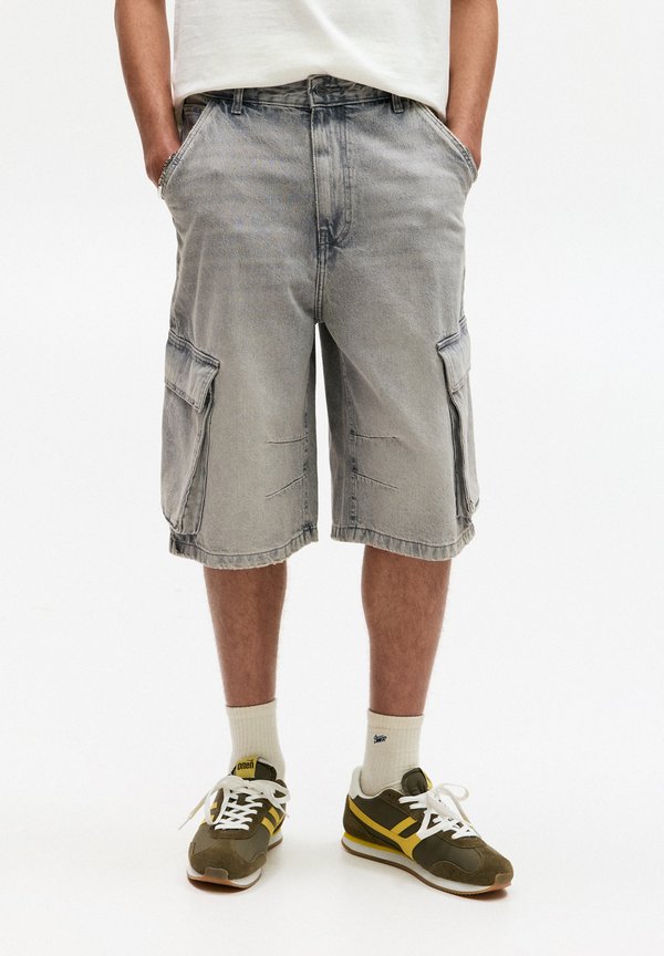 SKATER - BERMUDA - Jeans Shorts