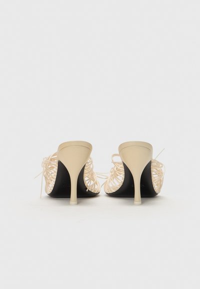 NEOUS AURIGA - Mules à talons - cream