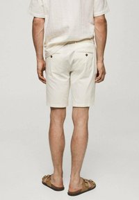 Mango Shorts - off-white
