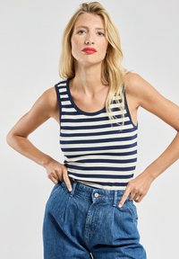 Non sélectionné, seal nature