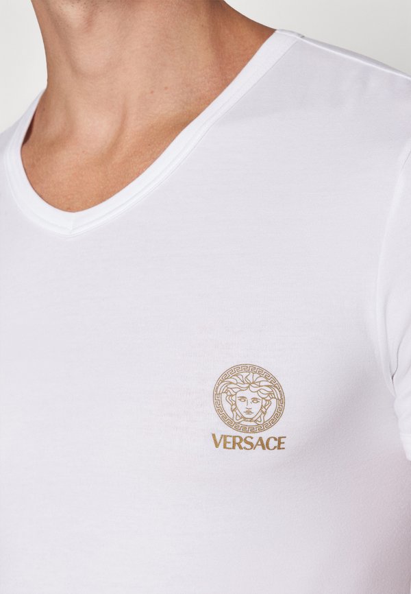 SHORT SLEEVES V NECK TOPEKA NEW LOGO - Undershirt3