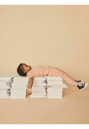 FAMINA - Leggings - peach pearl