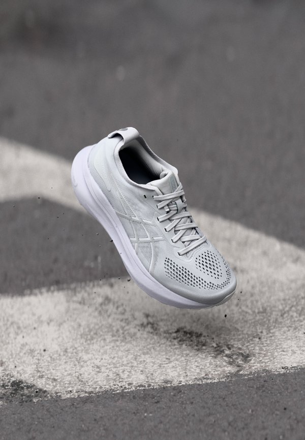 GEL-KAYANO 31 - Laufschuh Straße