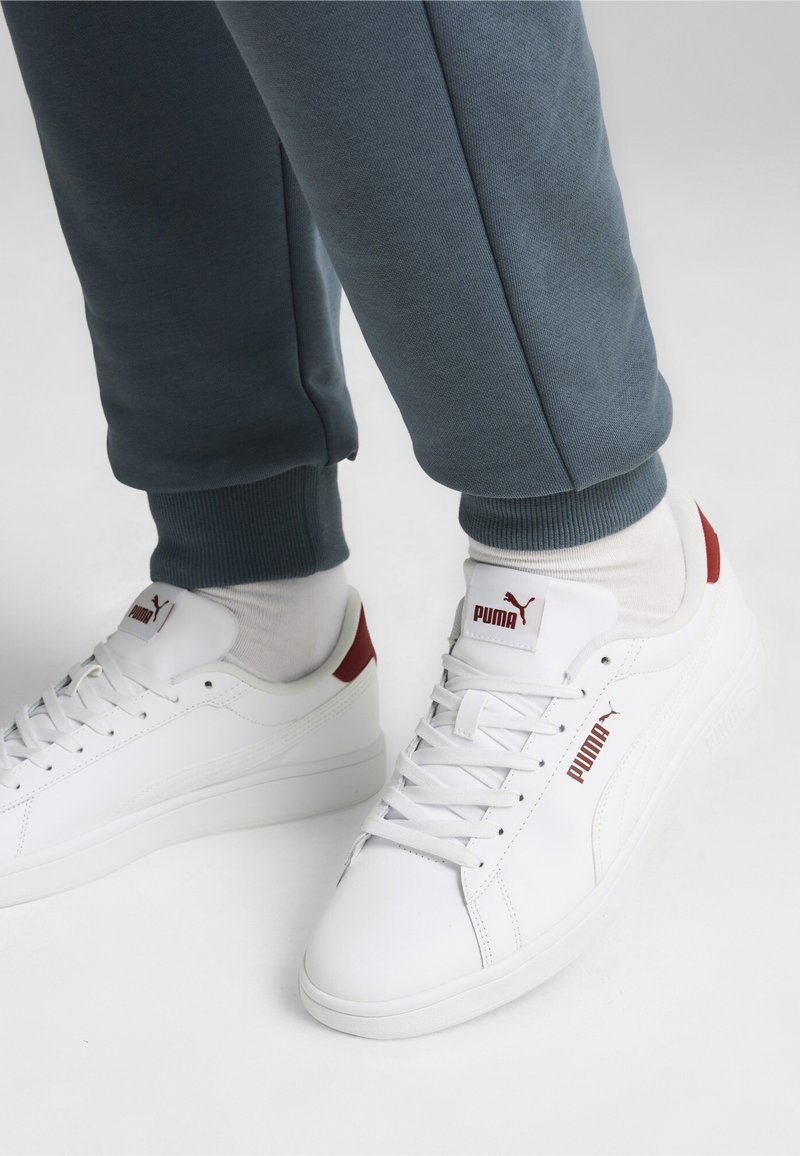Puma SMASH 3.0 UNISEX - Zapatillas - white-intense red