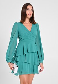 Rinascimento Vestito casual verde