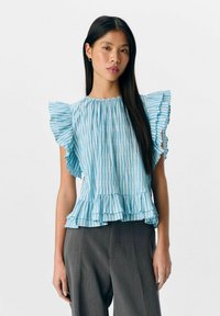 OBJFINE FRILL - Bluse - cornflower blue