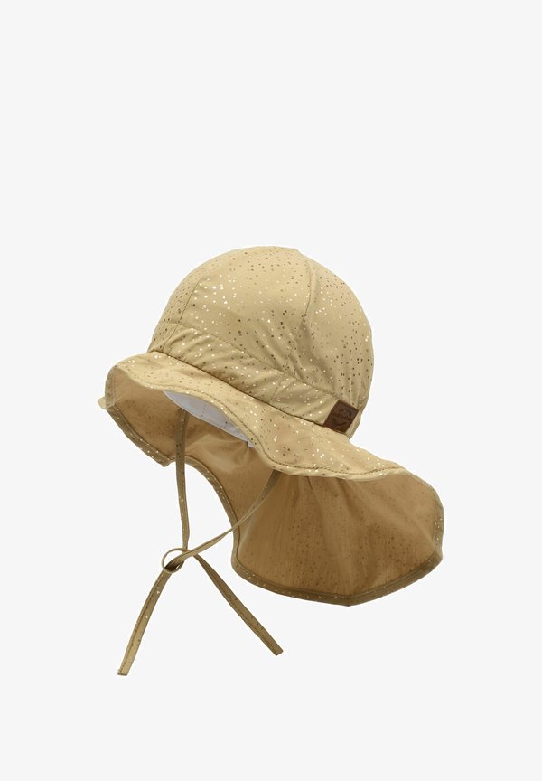 SUMMER – Hut – kelp