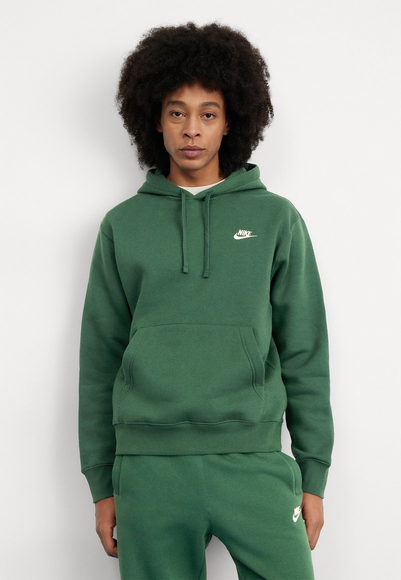 Nike Sportswear - CLUB HOODIE - Huppari - fir, Suurenna