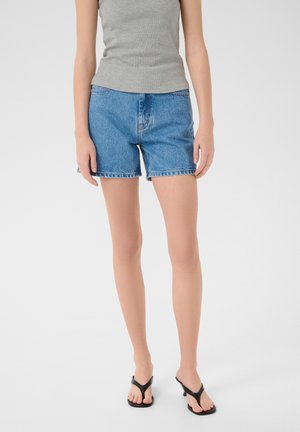 DENA HW - Kratke hlače od trapera - washed mid blue