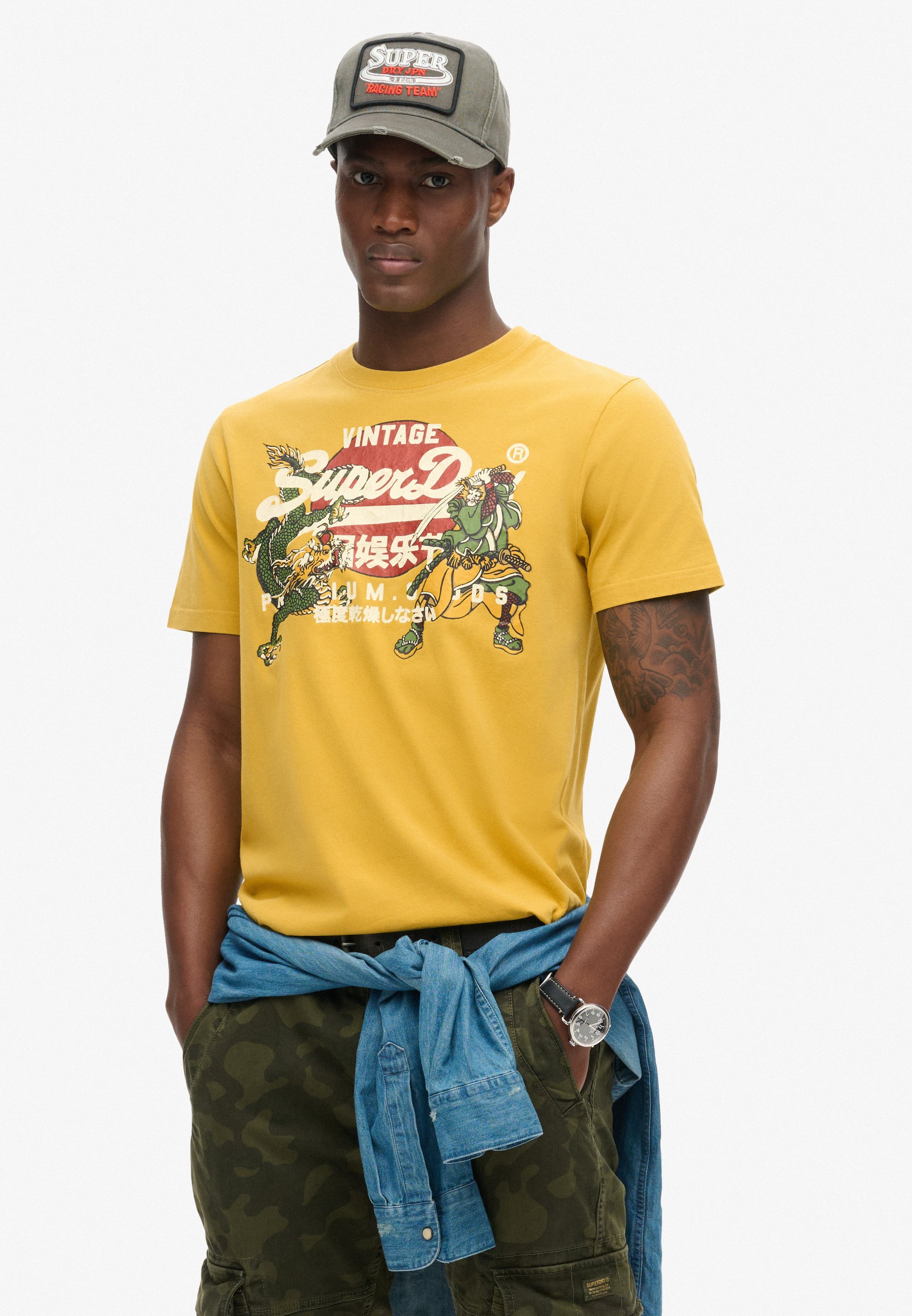 Superdry Co TOKYO GRAPHIC Camiseta estampada oil yellow