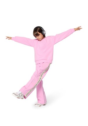 KARL LAGERFELD KIDS, SWEAT À CAPUCHE - Hoodie - pink frosting