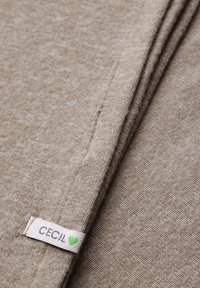 Cecil KUSCHELIGES DREIECK - Sjal / Tørklæder - beige