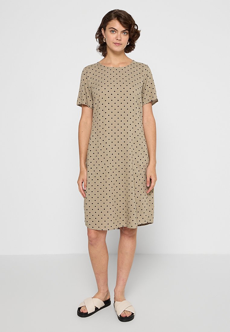 Kaffe Jurk beige
