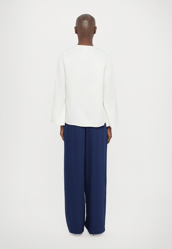 MADDY BLOUSE - Blouse3