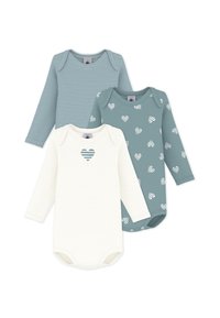 Τρία μακρυμάνικα κορμάκια με σχέδια: ένα ριγέ μπλε, ένα τιρκουάζ με μοτίβα καρδιών και ένα λευκό με κοπή σε σχήμα καρδιάς. Μαλακό ύφασμα.