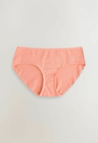 Hellrosa Baumwollslips mit weicher Textur, elastischem Bund und abgerundeten Beinöffnungen. Einfaches, nahtloses Design.
