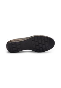 Zwarte rubberen zool met een geweven patroon voor grip. De bovenkant is van tan leer met een subtiele glans en een rond gevormd design.