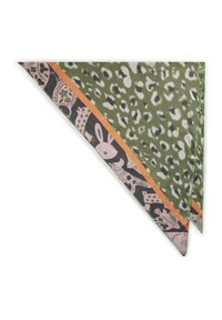 Groene sjaal met dierenprint in tinten van roze en oranje. Heeft een driehoekige vorm met een zachte textuur en contrasterende randen.