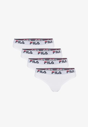 Fire hvide FILA-branded trusser i thong-stil med brede elastiske linninger med FILA-logoet i sort og rød.