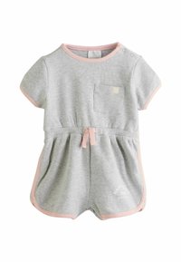 Grå rippad babydräkt med korta ärmar, rosa trim, elastisk midja och framficka. Dekorativ text "HAPPY CLUB" på nederkanten.
