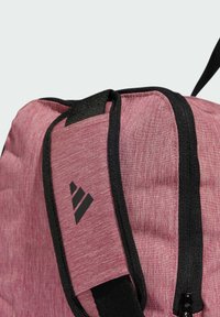 adidas Performance 4ATHLTS DUFFEL MEDIUM - Sportska torba - preloved crimson   semi pink spark