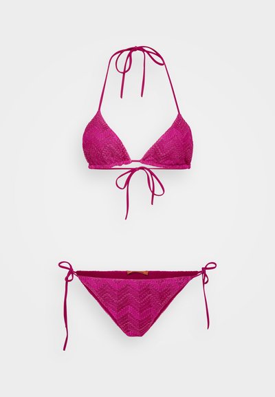 Magenta bikini set featuring a triangular top and matching bottom. Both pieces have a textured chevron pattern with adjustable ties.
