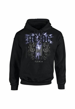 Sudadera negra con capucha, que presenta un diseño gráfico con rayos, acentos ornamentales y el texto "ENCHÚFAME" en destacado.