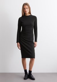 Marc O'Polo SHAPED AUS INTERLOCK-QUALITÄT - Etuikleid - black
