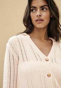 Next STITCH DETAIL COLLAR - REGULAR FIT - Kardigan - white