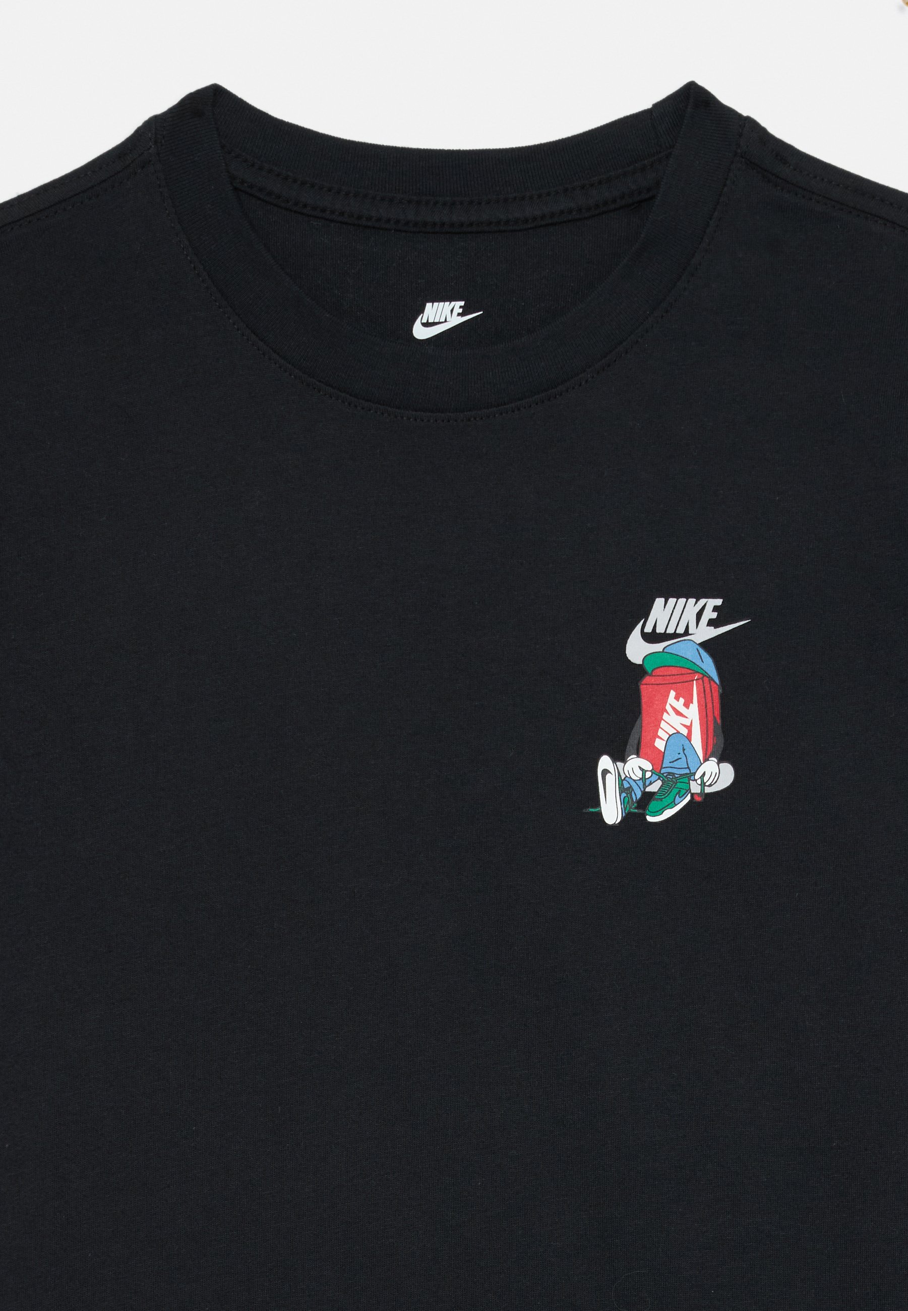 nike sneaker box t shirt
