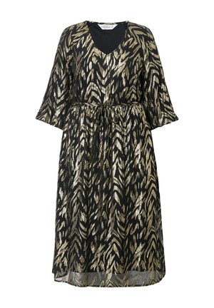 Abito nero con motivo zigzag dorato e argentato, scollatura a V e maniche fluttuanti. Il tessuto appare leggero con un dettaglio in vita arricciato.